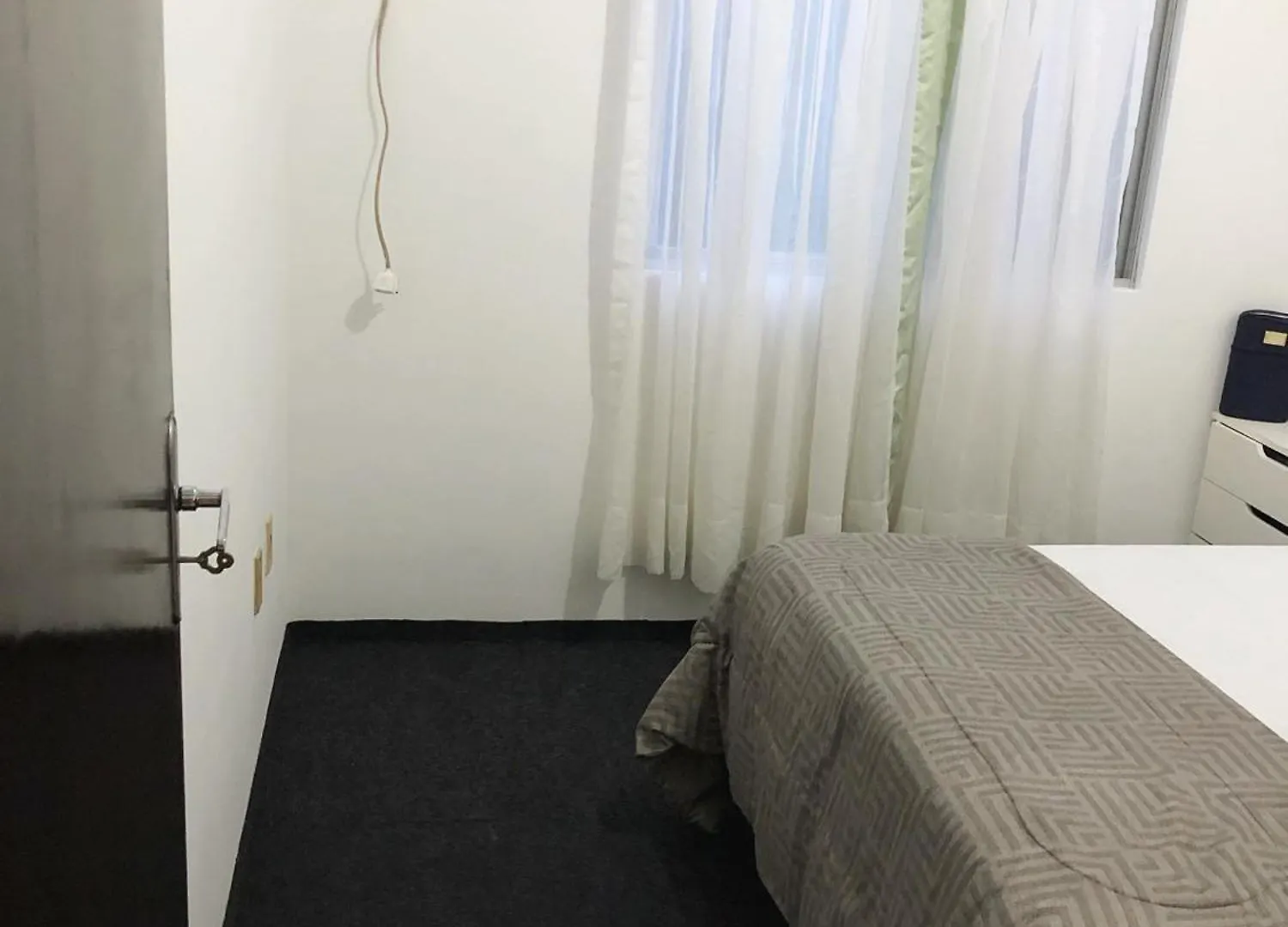 Guest house Quarto A 50 Metros Da Praia Itapema