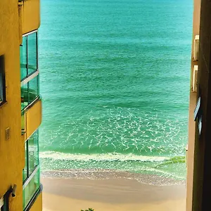 Apartamento Pe Na Areia Em Itapema